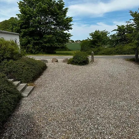 Vejskraekgarden Apartment *